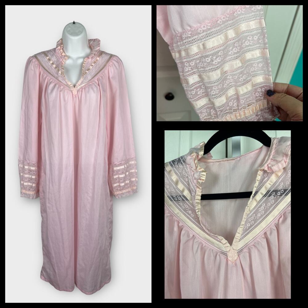 vintage pink nylon lace satin long‎ sleeve pull over house dress coat Medium